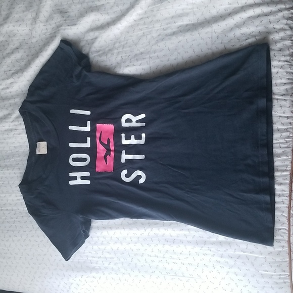 4/$20 Hollister S Navy Graphic Tee - Picture 1 of 7